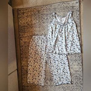 Allyson Whitmore Floral Pajama Set